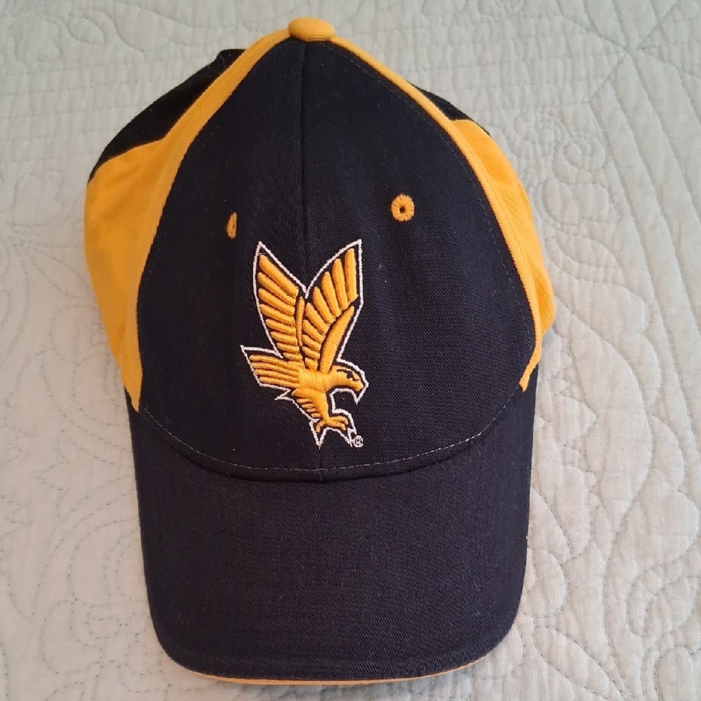 Marquette University Golden Eagles Hat, VGUC
